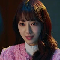 Park Shin Hye(thẩm phán)