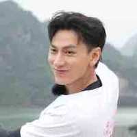 Issac (Thầy Xái)