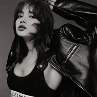 LALISA MANONBAN(Cô)