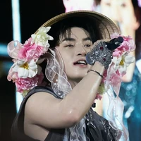 Hùng Huỳnh