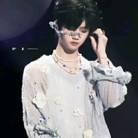 Trương Hàm Thuỵ_y_