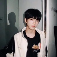 Trương Hàm Thụy