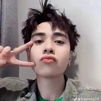 quang hùng