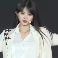 tạ phi phi