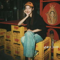 Film (nàng)