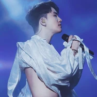 Lee Seung Hyun [Seungri - V.I]