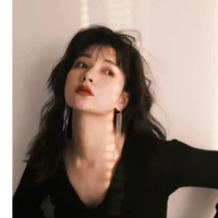 Kim Hoa(mẹ hùng)