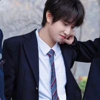 Đồng Vũ Khôn_cậu