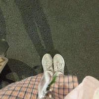 tác giả thân iu đay