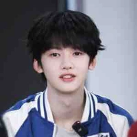 Trương Dịch Nhiên 