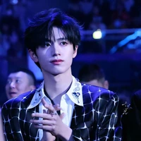 Chu Chí Hâm ( anh_C )