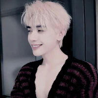 Q.Hùng