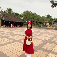 Cô nàng thư giản:))