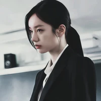 Lee Hyeri(Cô)