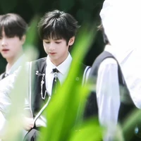 Dương Hàm Bác