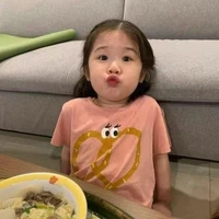 Nhỏ viết truyện 