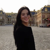 Kim Jisoo [ Y ]