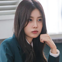 Kang Hyewon