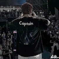 Hoàng Đức Duy(captain)