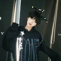 Ngụy Tử Thằn _bé