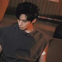 Hoàng Phong「sᴛ ♌︎」