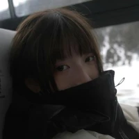 Y/N - Nữ