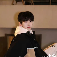 Tả Kì Hàm