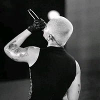 Lê Thượng Long 