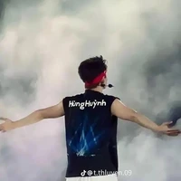 Huỳnh Hoàng Hùng ( Hùng Huỳnh )