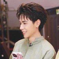 Quang Hùng
