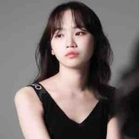 Kim Chaewon-Cô
