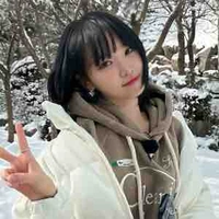 Kim Chaewon-Trong Truyện