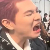 téc giả