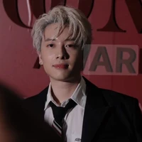 Trần Phong Hào ( Nicky)