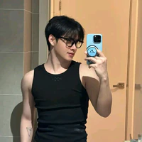 H.hùng