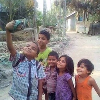 NHÂN VẬT PHỤ < cân cả nam nữ >