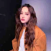 Freen Sarocha Chankimha (Cô)