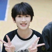 Tả Kì Hàm"cậu"
