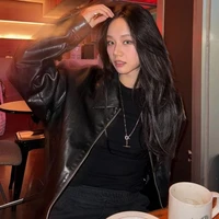 Lee Hyeri - Cô