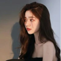 Trần Tuyết Nhi( đội phó 1)