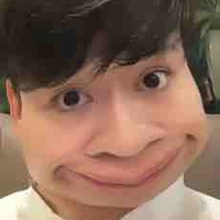 em cho phép mọi người gọi em là pé 