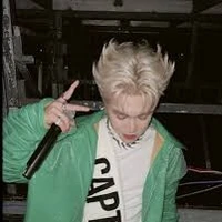 Hoàng Đức Duy ( Captain Boy)