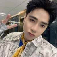 Lê Quang Hùng phone