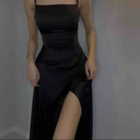 Mẹ kế của cô