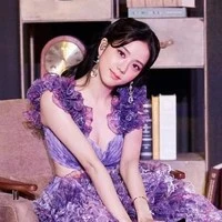 kim jisoo *jisoo*