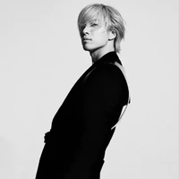 Dong young-bae