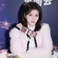 Hàn Gia Lạc_chị