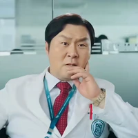 Giáo Sư ` Han