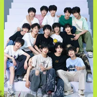 TF Gia Tộc F4
