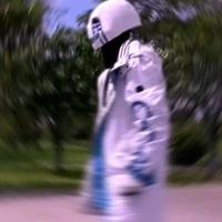 404